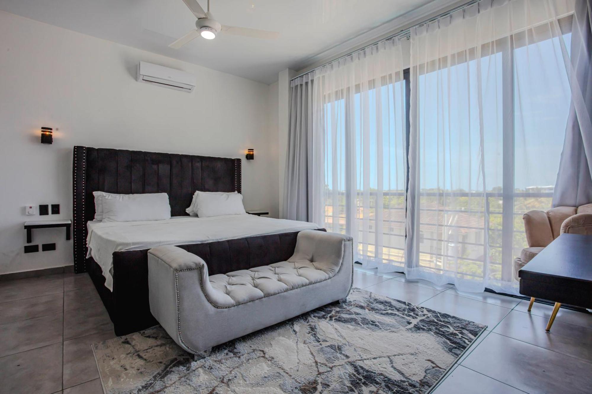 Instyle Residences At Rizz Suites Sosúa Exterior foto